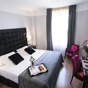 4* Hotel La Casa De La Trinidad