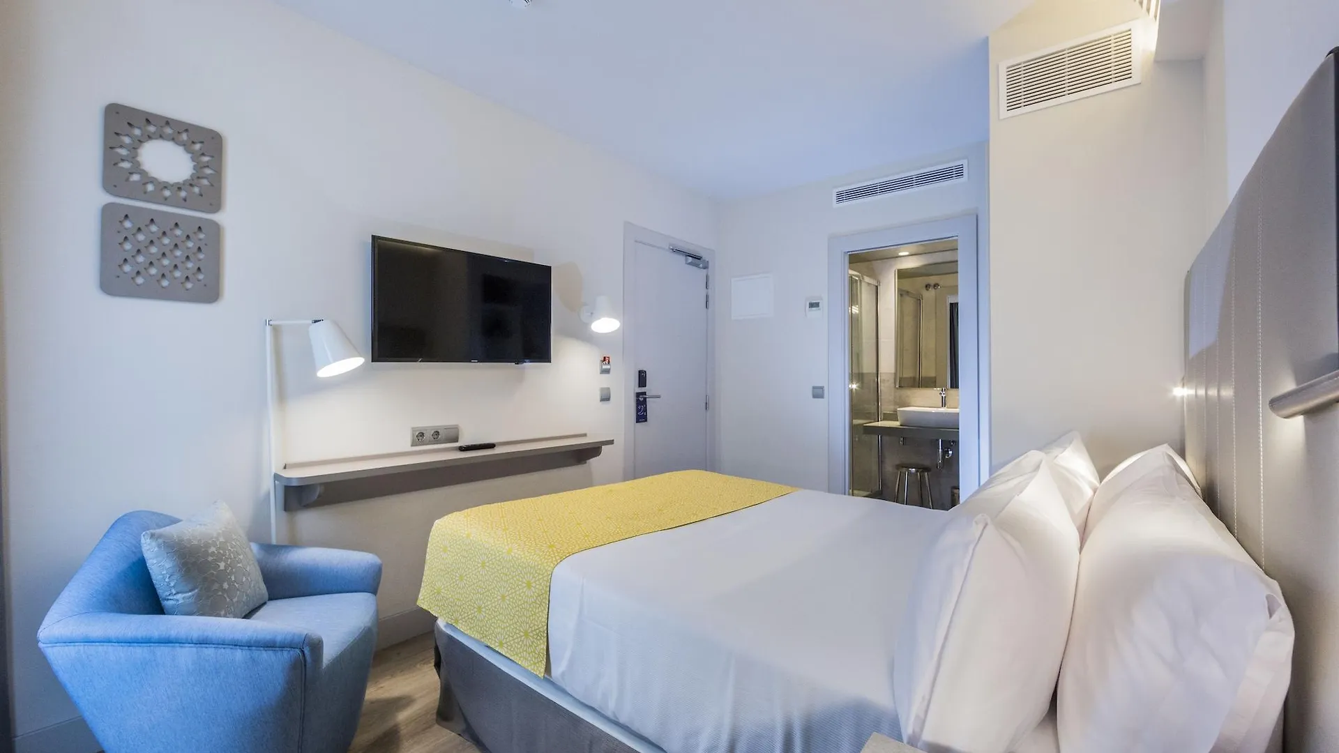 Catalonia Granada Hotell