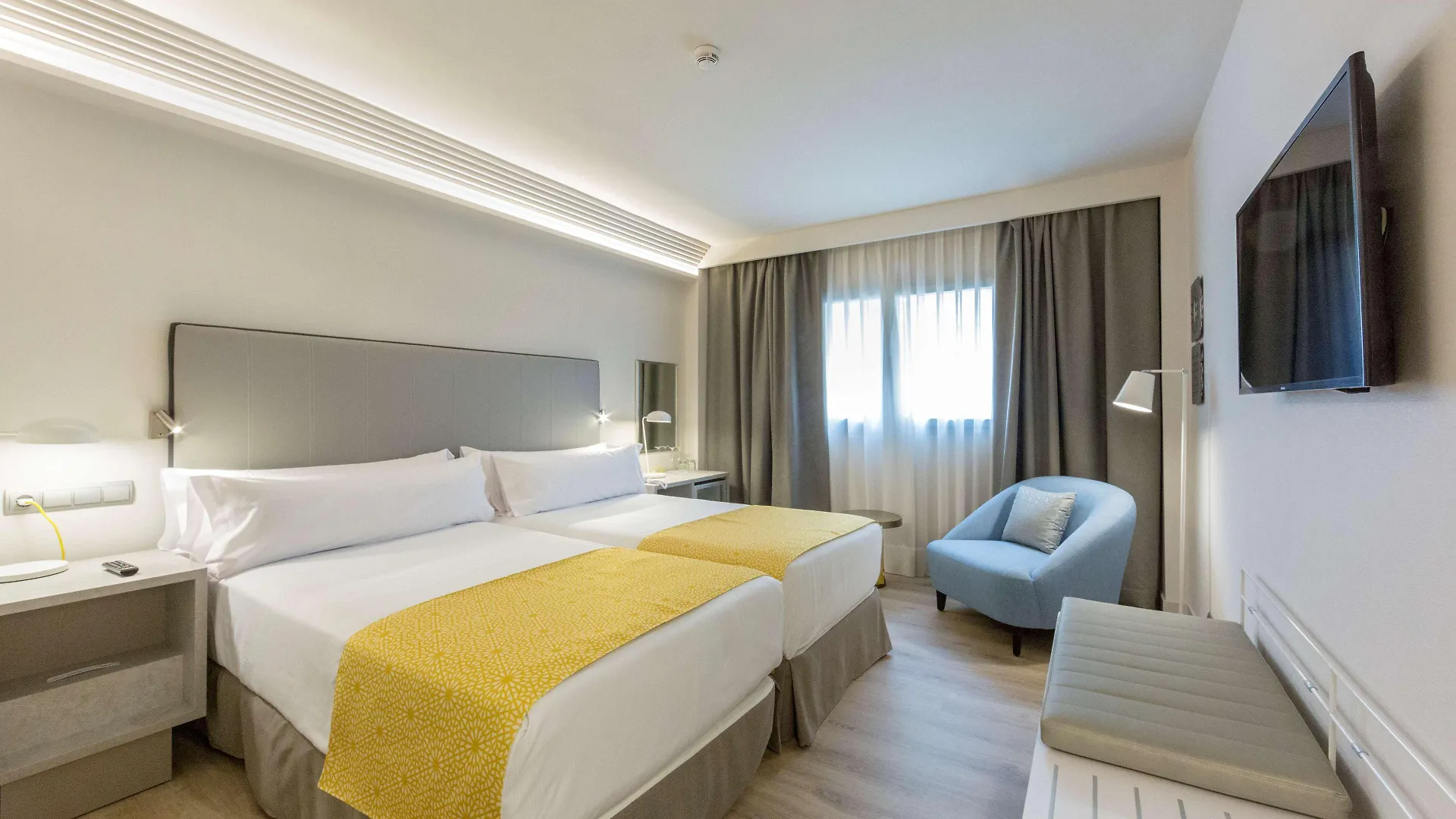 Catalonia Granada Hotel