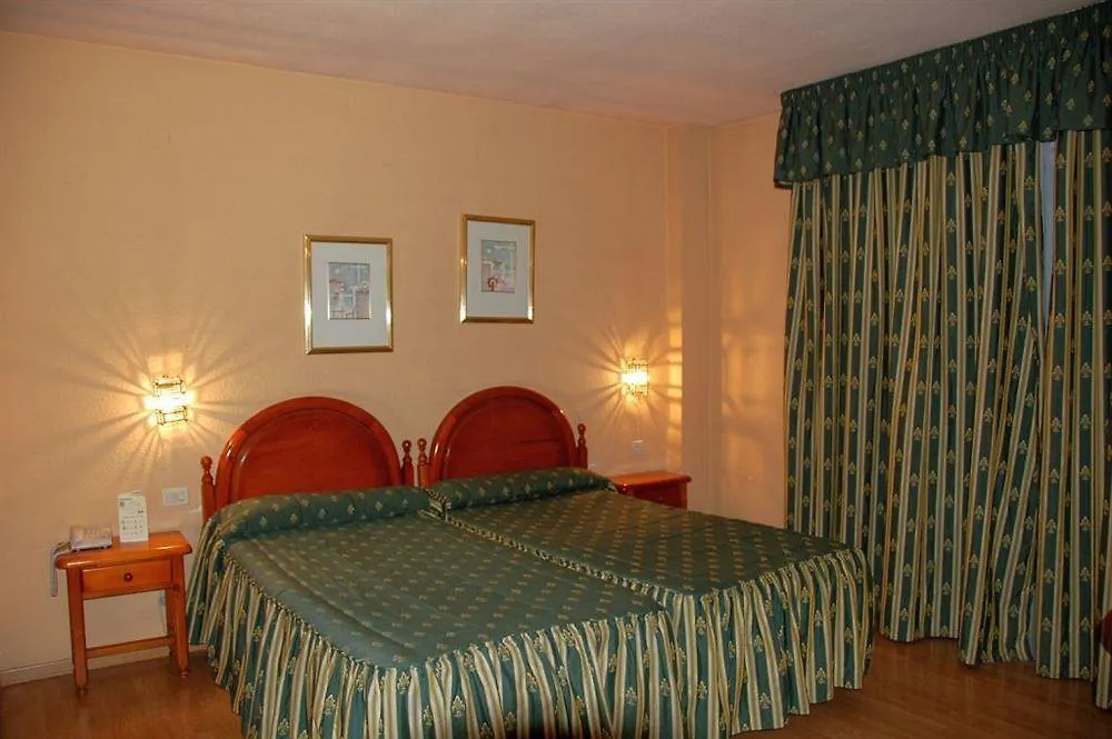 Catalonia Granada Hotel